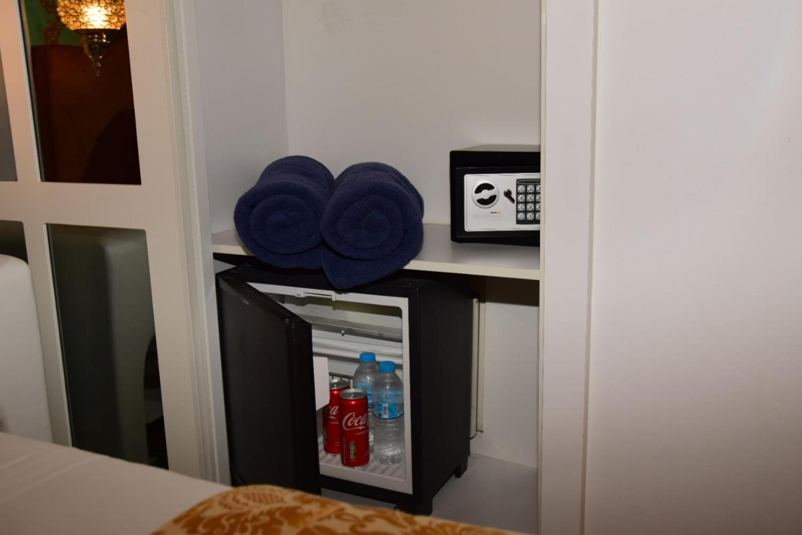 Nikos Takis Fashion Boutique Hotel Rhodes City Room photo