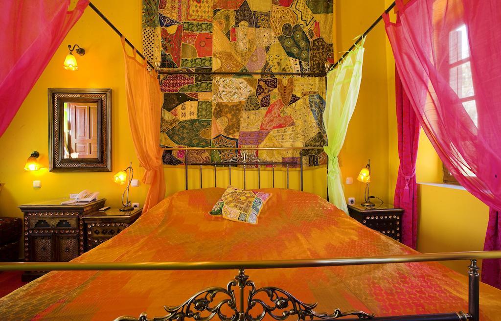 Nikos Takis Fashion Boutique Hotel Rhodes City Room photo